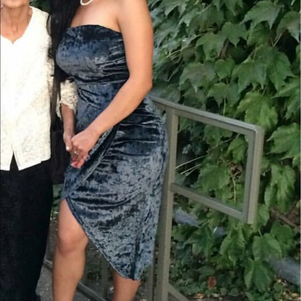 Fashion nova velvet dress